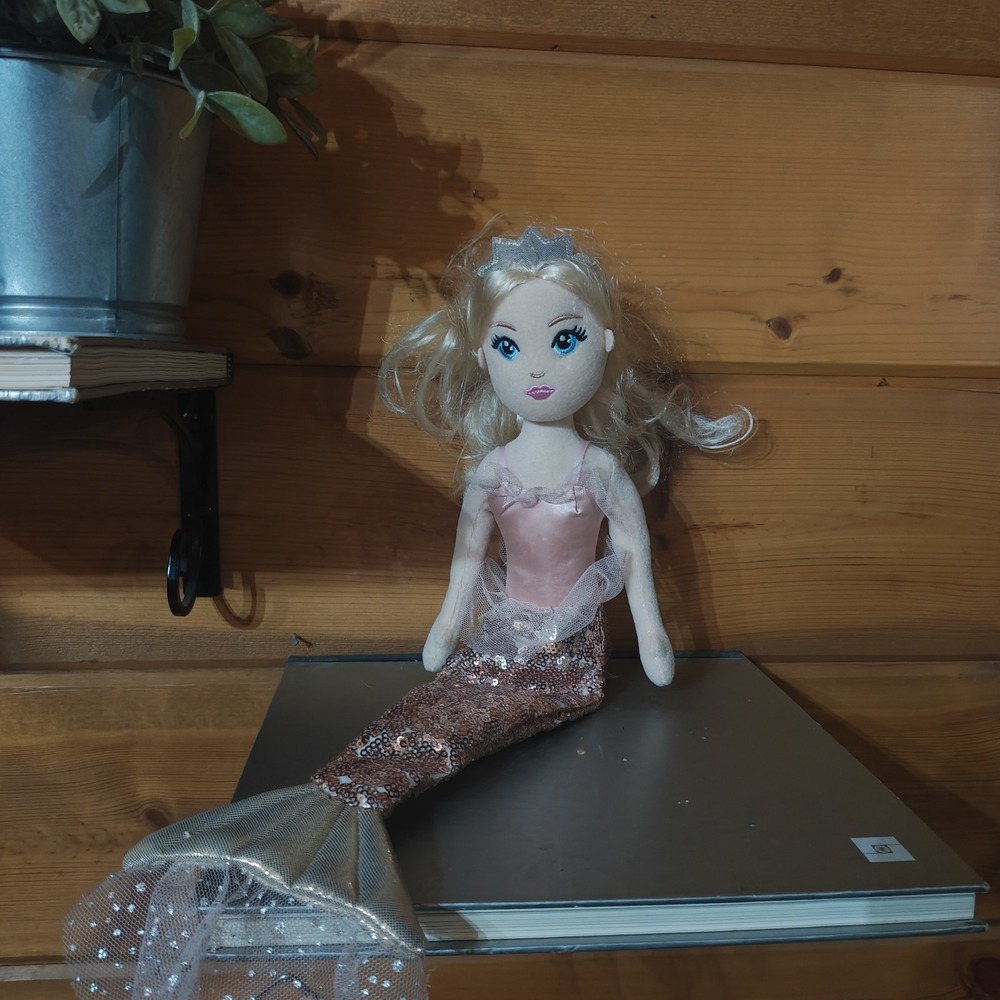 Aurora Plush Mermaid Doll Sequin‎ Sparkles Isla Blonde Hair 18" Pink